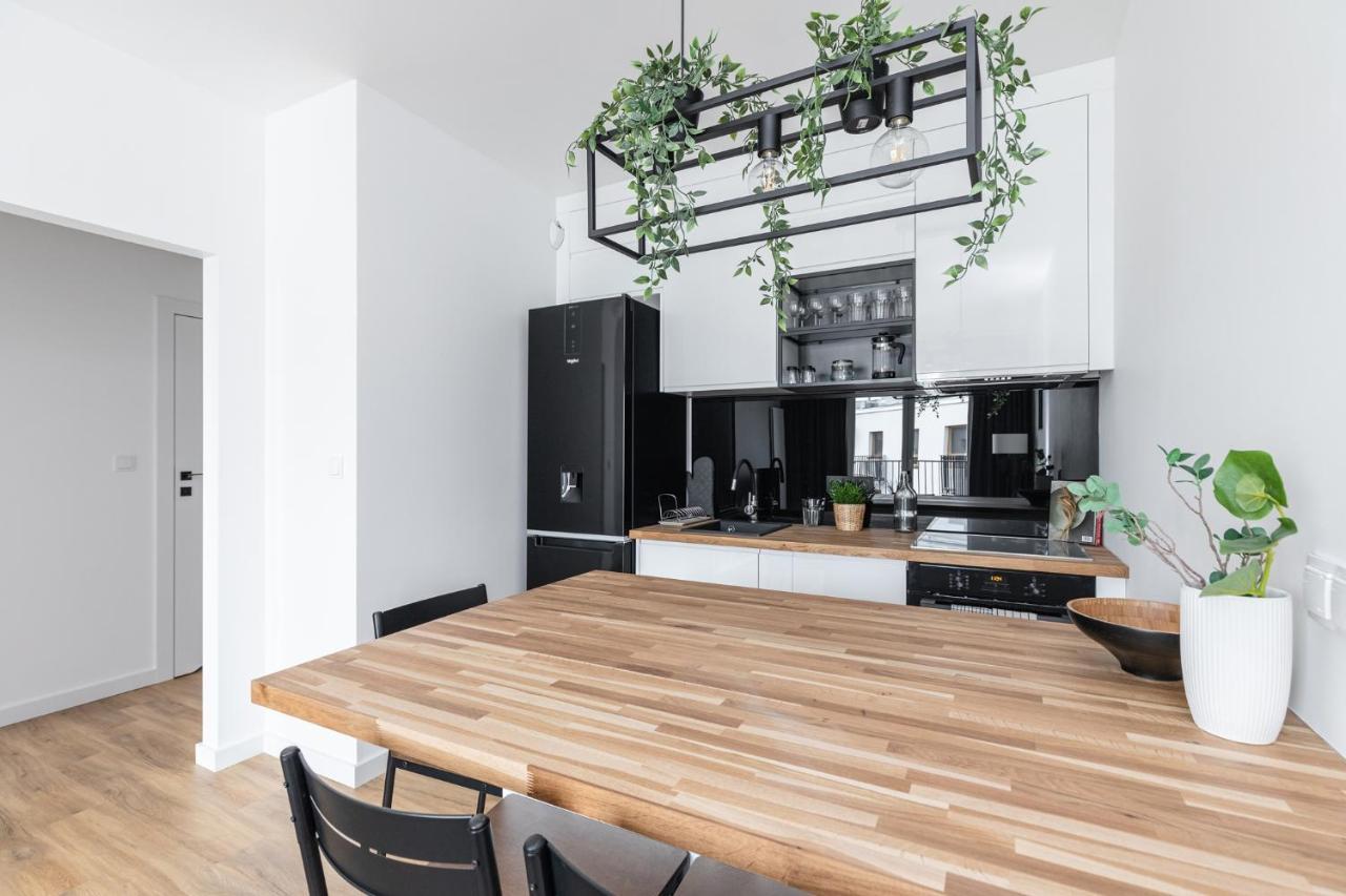 Superapart Stanislawa 1A Warsaw Exterior photo