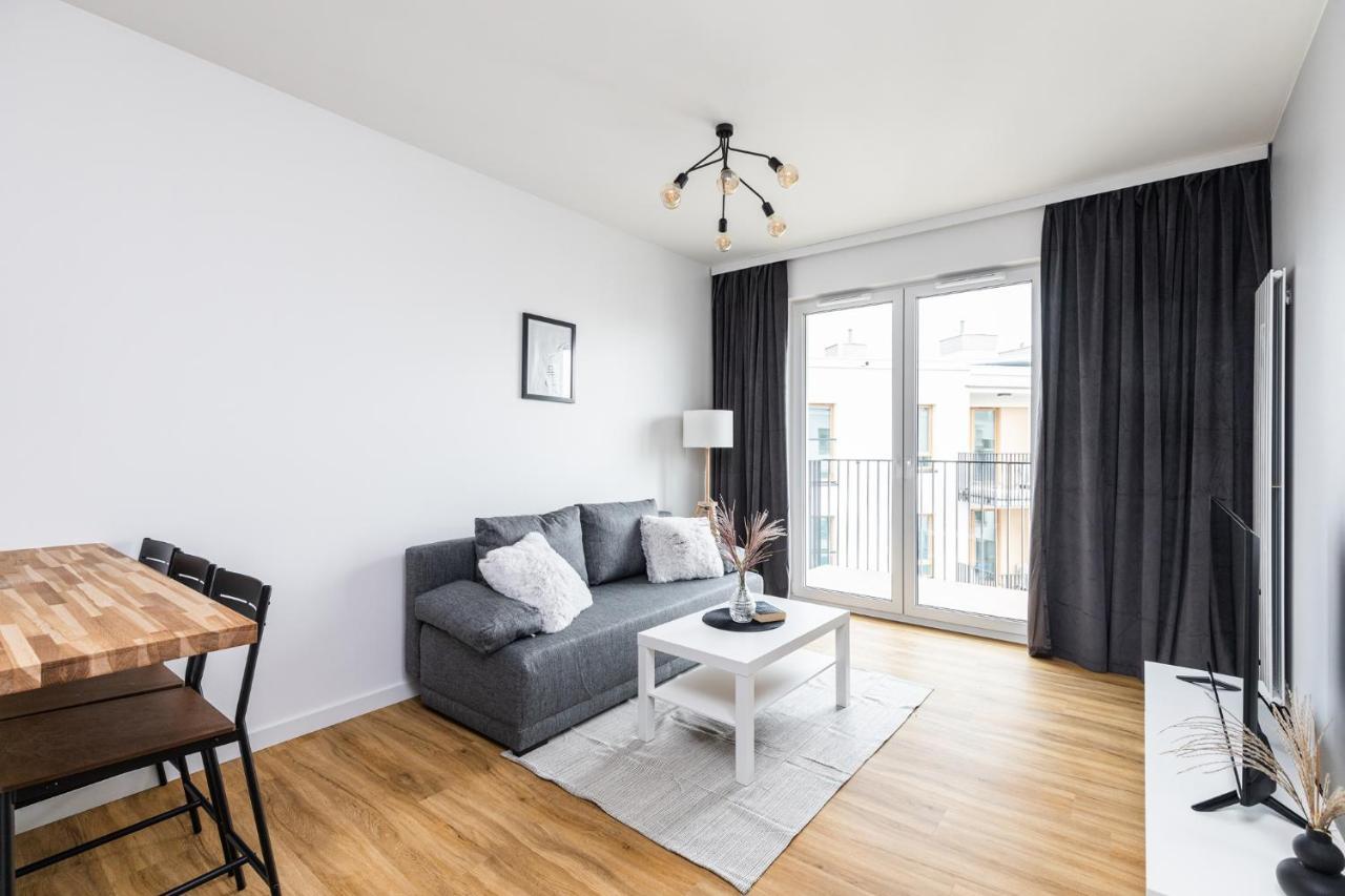 Superapart Stanislawa 1A Warsaw Exterior photo